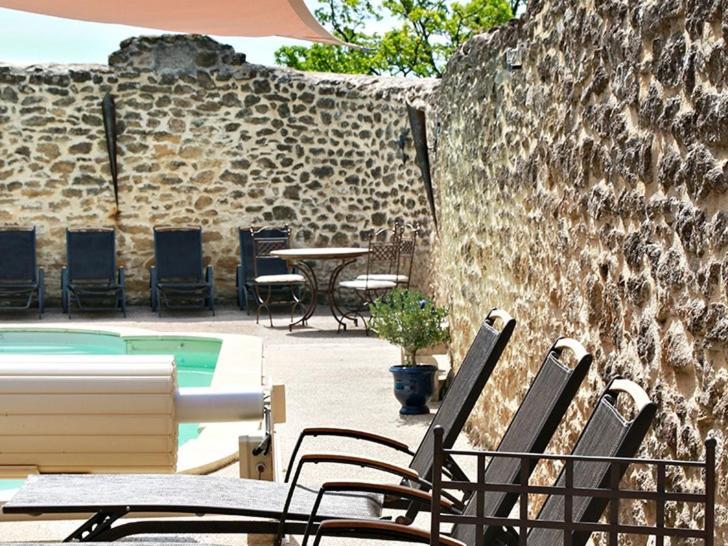Le Clos De La Tuiliere グリニャン エクステリア 写真